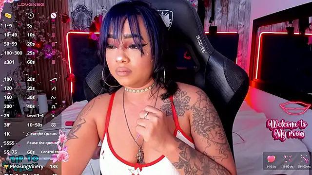 Neko Misaki online show from February 25, 2025, 3:05 pm