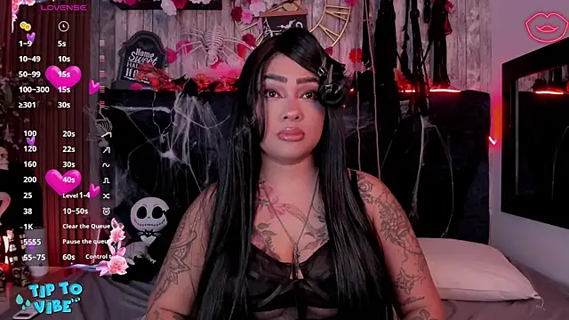 Neko Misaki online show from November 7, 2025, 11:43 am