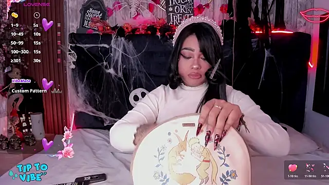 Neko Misaki online show from November 10, 2025, 12:15 pm