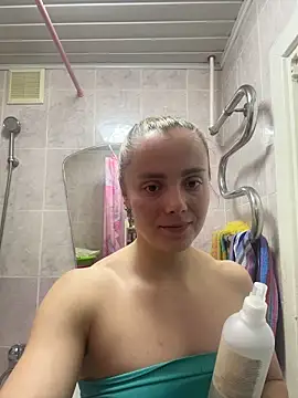 Snapshot of AlisaKissss chatting on February 1, 2026, 6:50 pm AlisaKissss online show from February 1, 2026, 6:50 pm