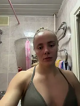 Snapshot of AlisaKissss chatting on February 6, 2026, 6:44 pm AlisaKissss online show from February 6, 2026, 6:44 pm