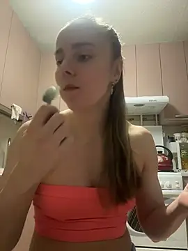 Snapshot of AlisaKissss chatting on March 1, 2026, 7:05 pm AlisaKissss online show from March 1, 2026, 7:05 pm