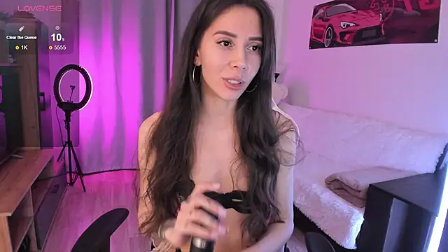 Snapshot of princess_ashley_ chatting on January 24, 2025, 8:54 pm princess ashley online show from January 24, 2025, 8:54 pm