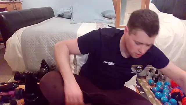 Snapshot of AnalLove1990 chatting on November 8, 2025, 1:39 am AnalLove1990 online show from November 8, 2025, 1:39 am