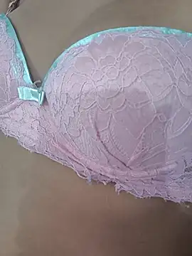 Snapshot of fernandasweet chatting on March 17, 2025, 12:41 am fernandasweet online show from March 17, 2025, 12:41 am