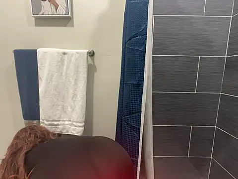 tatted-bitty online show from February 26, 2025, 7:53 am