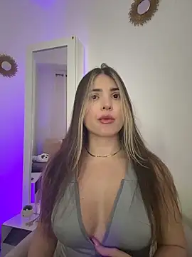 Ashleyjenner  online show from February 6, 2026, 2:38 am