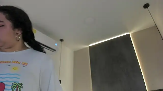 Snapshot of memphiswilliam chatting on February 13, 2026, 4:08 am memphiswilliam online show from February 13, 2026, 4:08 am