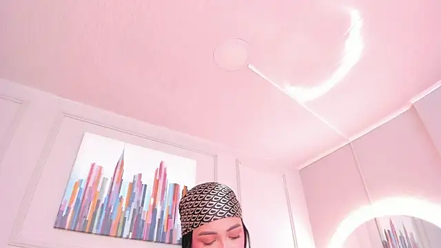 Snapshot of maddy_brookss chatting on February 21, 2026, 7:26 pm maddy brookss online show from February 21, 2026, 7:26 pm