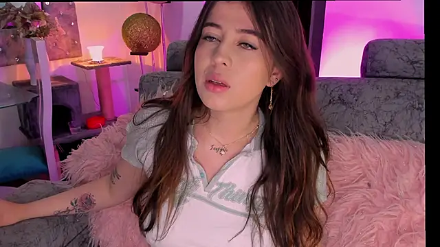 Snapshot of Sara_kitty12 chatting on March 2, 2026, 1:07 pm Sara kitty12 online show from March 2, 2026, 1:07 pm