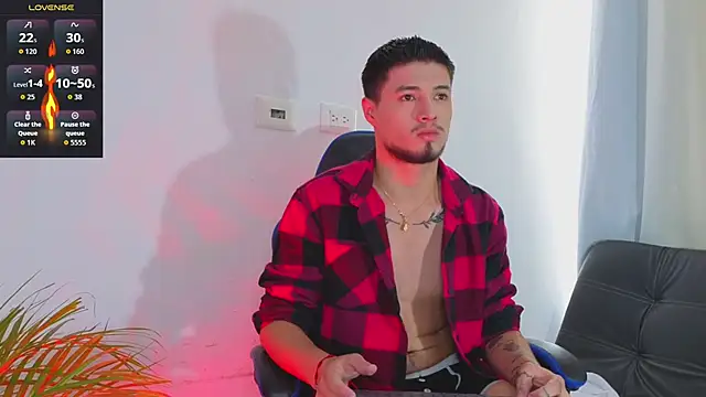 EdwardRoss  online show from February 14, 2026, 8:27 pm