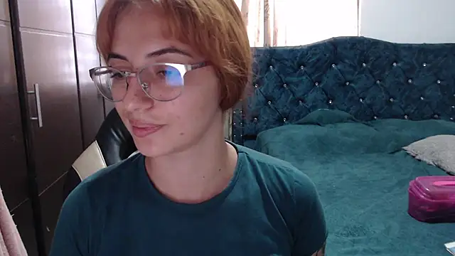 Kate lorens9 online show from February 12, 2026, 2:01 pm