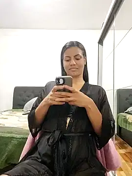 Bella Anjoss online show from January 8, 2025, 12:17 am