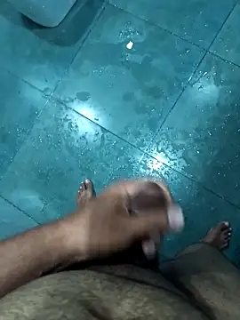 bobyyboyy1 online show from February 21, 2026, 4:02 am