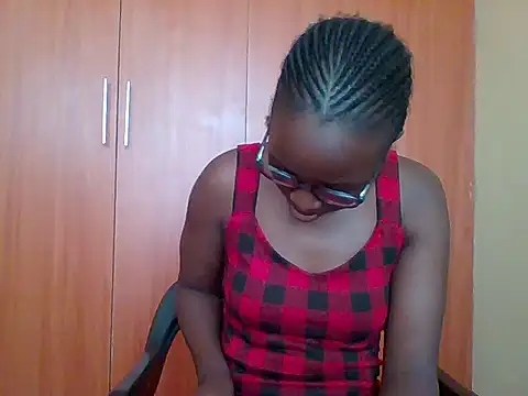 Snapshot of sexy_darleen23 chatting on February 11, 2026, 9:14 am sexy darleen23 online show from February 11, 2026, 9:14 am