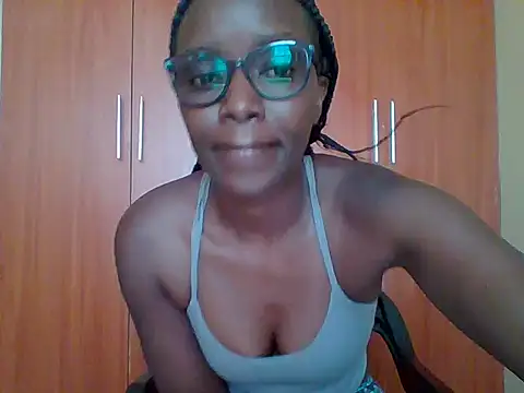 Snapshot of sexy_darleen23 chatting on February 19, 2026, 12:12 pm sexy darleen23 online show from February 19, 2026, 12:12 pm