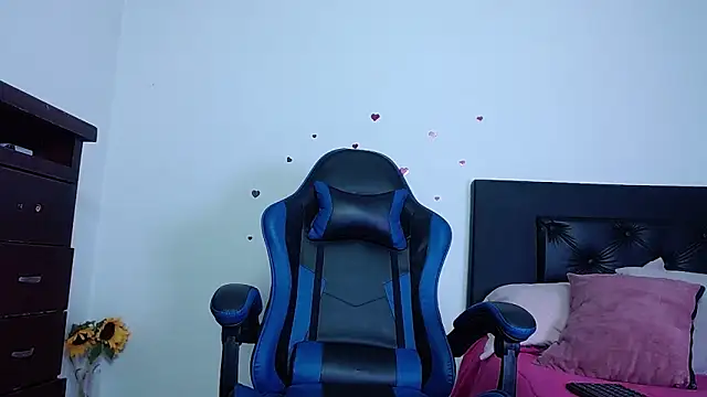 Georgina Copper online show from February 28, 2026, 10:11 pm