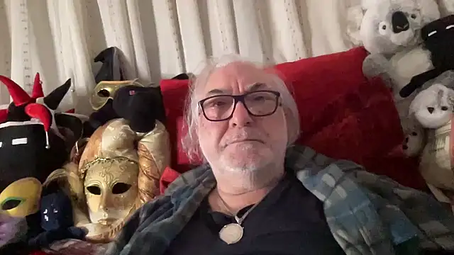 EroticVenetian online show from January 16, 2026, 7:40 pm