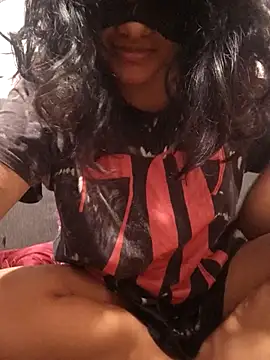 Snapshot of sivi22 chatting on March 2, 2026, 12:01 pm sivi22 online show from March 2, 2026, 12:01 pm