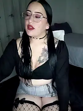 Snapshot of kirara_dirty chatting on December 22, 2024, 4:17 am kirara dirty online show from December 22, 2024, 4:17 am