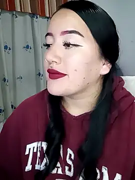 Snapshot of kirara_dirty chatting on January 11, 2025, 10:19 am kirara dirty online show from January 11, 2025, 10:19 am