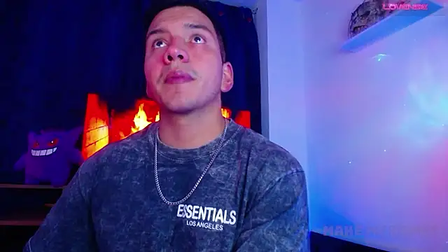 Snapshot of Marc__Waatson chatting on February 6, 2026, 1:10 am Marc Waatson online show from February 6, 2026, 1:10 am