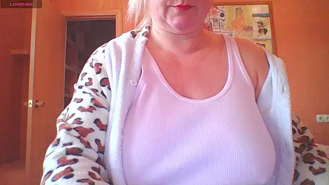 mira robinsonnn online show from February 20, 2026, 3:03 am