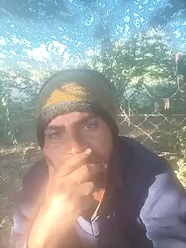 Snapshot of lovesuna chatting on March 6, 2025, 2:19 am lovesuna online show from March 6, 2025, 2:19 am