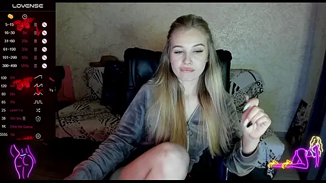 Snapshot of _NigoNika chatting on February 8, 2026, 10:24 pm NigoNika online show from February 8, 2026, 10:24 pm