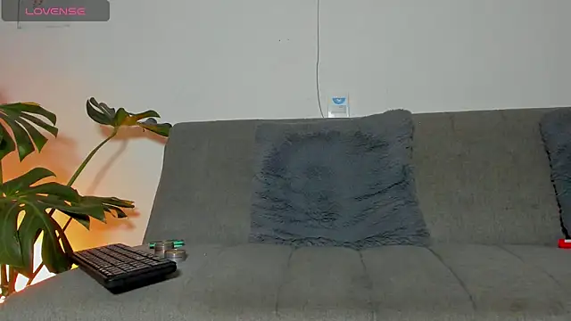 Snapshot of Christopher_Well chatting on February 22, 2025, 7:34 am Christopher Well online show from February 22, 2025, 7:34 am