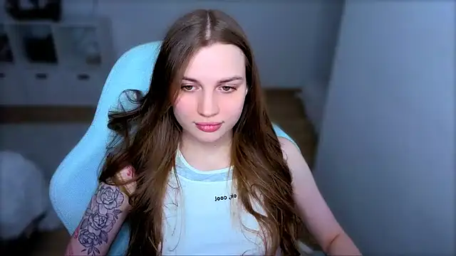 StellaLawless online show from February 18, 2026, 6:04 pm