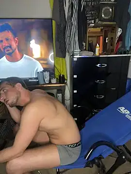 Snapshot of TheOnlyTwinTowers chatting on February 27, 2025, 7:34 am TheOnlyTwinTowers online show from February 27, 2025, 7:34 am