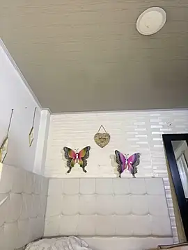 emma oxford online show from December 29, 2024, 11:29 pm