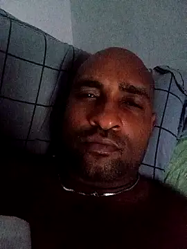 Snapshot of Beto0815 chatting on February 3, 2026, 2:53 am Beto0815 online show from February 3, 2026, 2:53 am