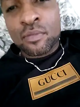 Snapshot of Beto0815 chatting on February 10, 2026, 4:44 pm Beto0815 online show from February 10, 2026, 4:44 pm