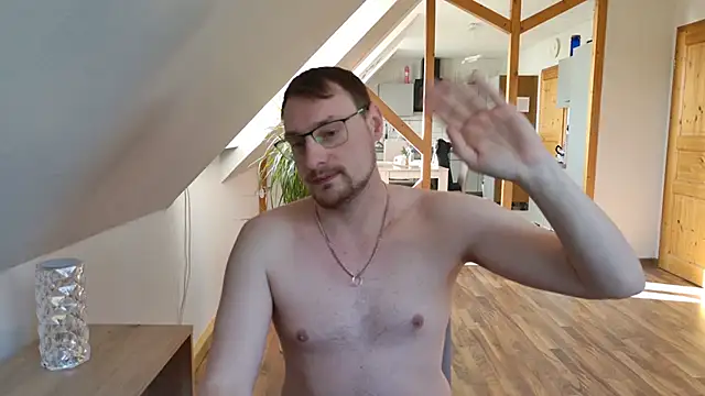 Relsxboy online show from March 11, 2025, 5:46 pm