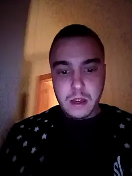 Snapshot of franat chatting on January 6, 2026, 2:26 am franat online show from January 6, 2026, 2:26 am