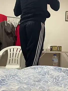 Kamaleonix online show from February 6, 2025, 12:11 am