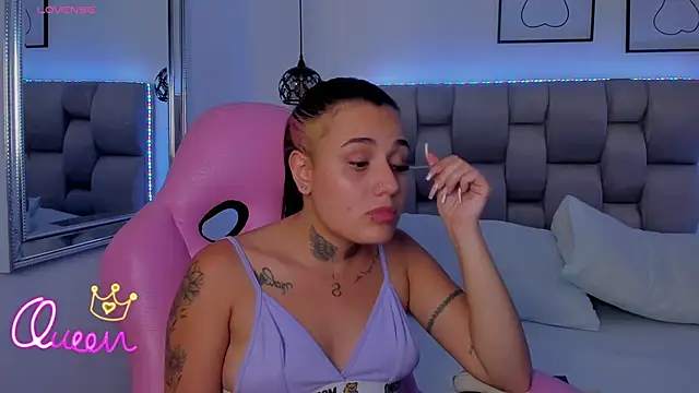 Snapshot of Susan-Sweet-7 chatting on February 11, 2026, 8:03 pm Susan-Sweet-7 online show from February 11, 2026, 8:03 pm