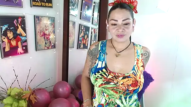 Snapshot of Ginna--mia chatting on December 15, 2024, 6:37 pm Ginna--mia online show from December 15, 2024, 6:37 pm