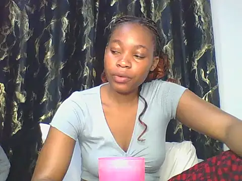 Snapshot of _Becky002 chatting on February 8, 2026, 9:02 am Becky002 online show from February 8, 2026, 9:02 am