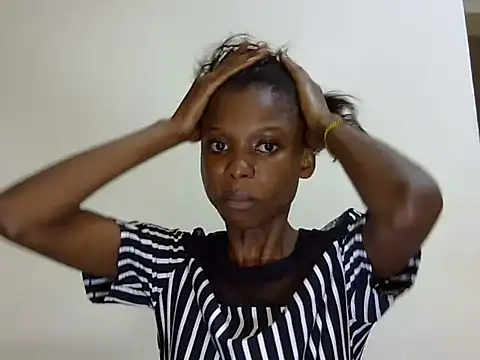 Snapshot of fire_waiste_ chatting on November 18, 2025, 7:40 pm fire waiste online show from November 18, 2025, 7:40 pm