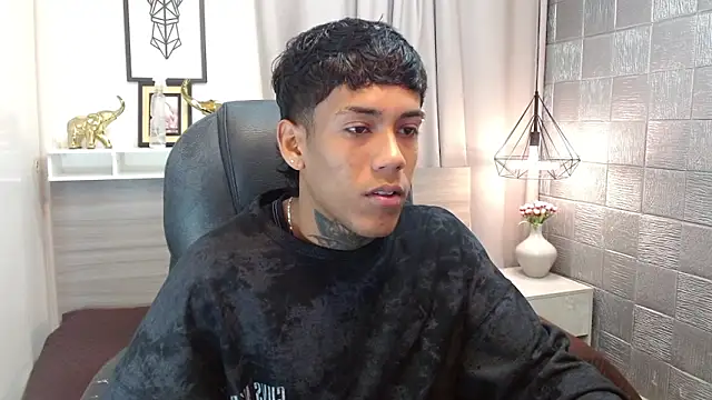 Snapshot of Alan_Cute18 chatting on February 25, 2026, 12:48 pm Alan Cute18 online show from February 25, 2026, 12:48 pm