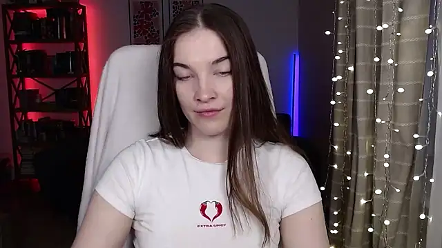 kenzie x online show from February 3, 2026, 7:24 am