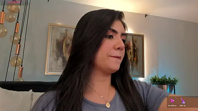 AngelicaVega online show from November 28, 2025, 7:05 pm