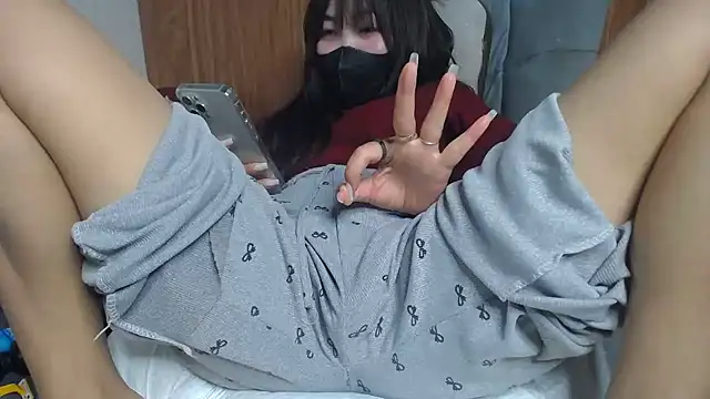 Hatachi ne12 online show from February 4, 2026, 5:35 am