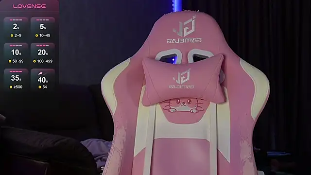 Snapshot of joyhannahh chatting on March 4, 2026, 5:19 pm joyhannahh online show from March 4, 2026, 5:19 pm