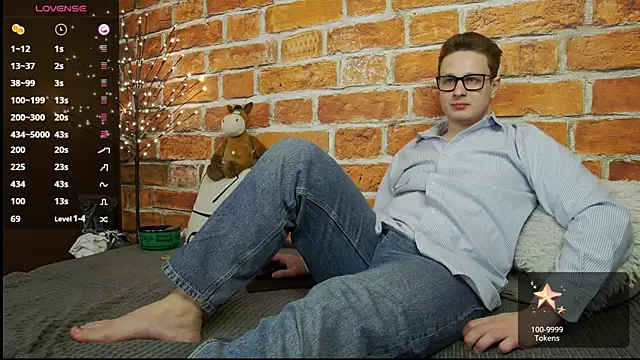 charlie smiley online show from January 7, 2026, 7:38 pm