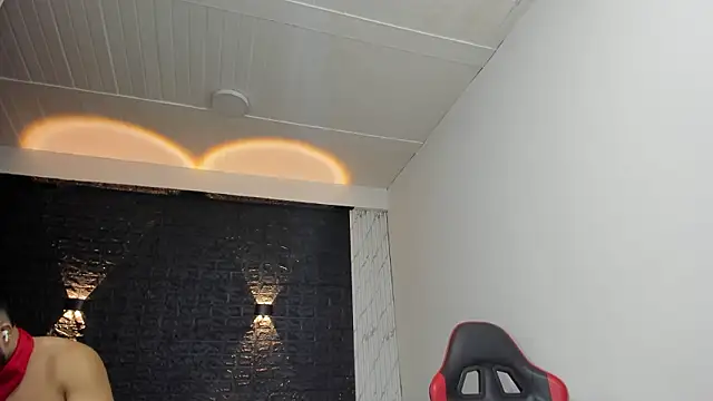 Snapshot of taurus_boy1 chatting on February 27, 2026, 10:26 am taurus boy1 online show from February 27, 2026, 10:26 am