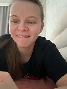 wrenlie online show from February 10, 2026, 6:17 am